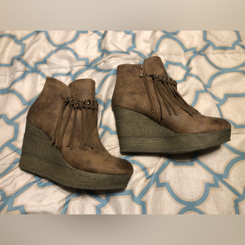 Sbicca Brown Fringe Wedge Boots